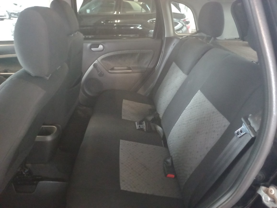 FORD FIESTA 1.6 MPI CLASS HATCH 8V FLEX 4P MANUAL