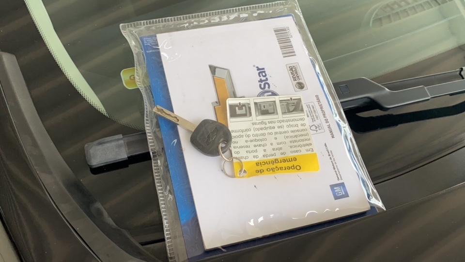 CHEVROLET ONIX 1.0 FLEX LT MANUAL