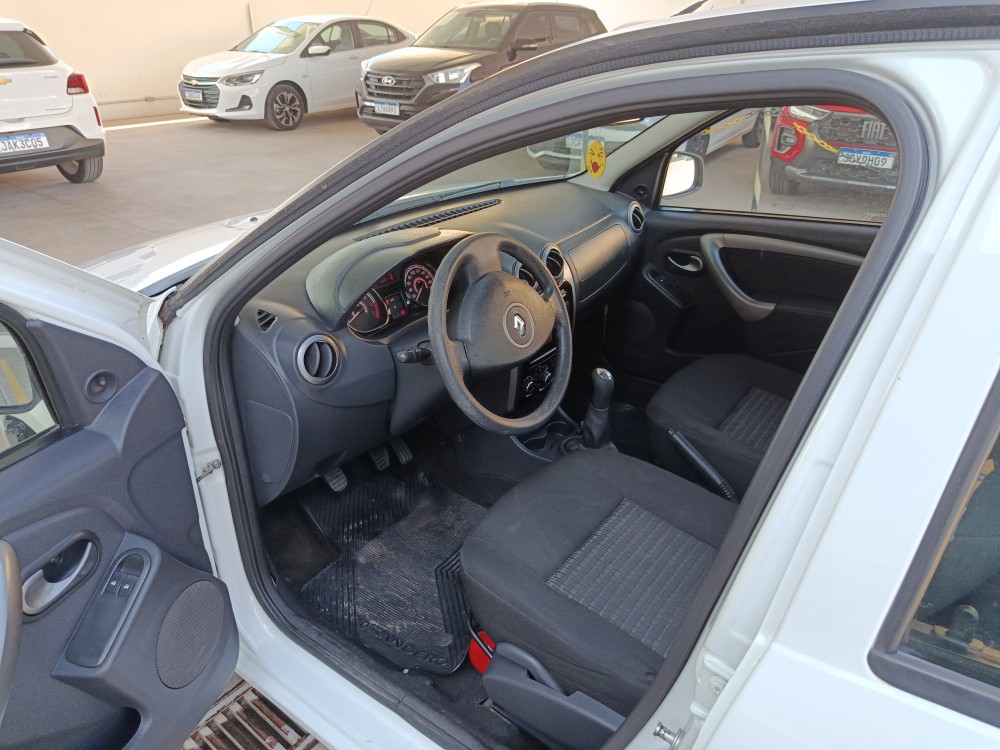 RENAULT SANDERO 1.6 EXPRESSION 8V FLEX 4P MANUAL