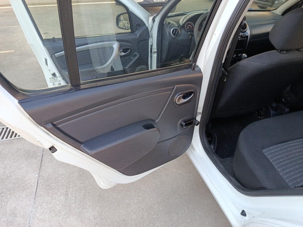 RENAULT SANDERO 1.6 EXPRESSION 8V FLEX 4P MANUAL