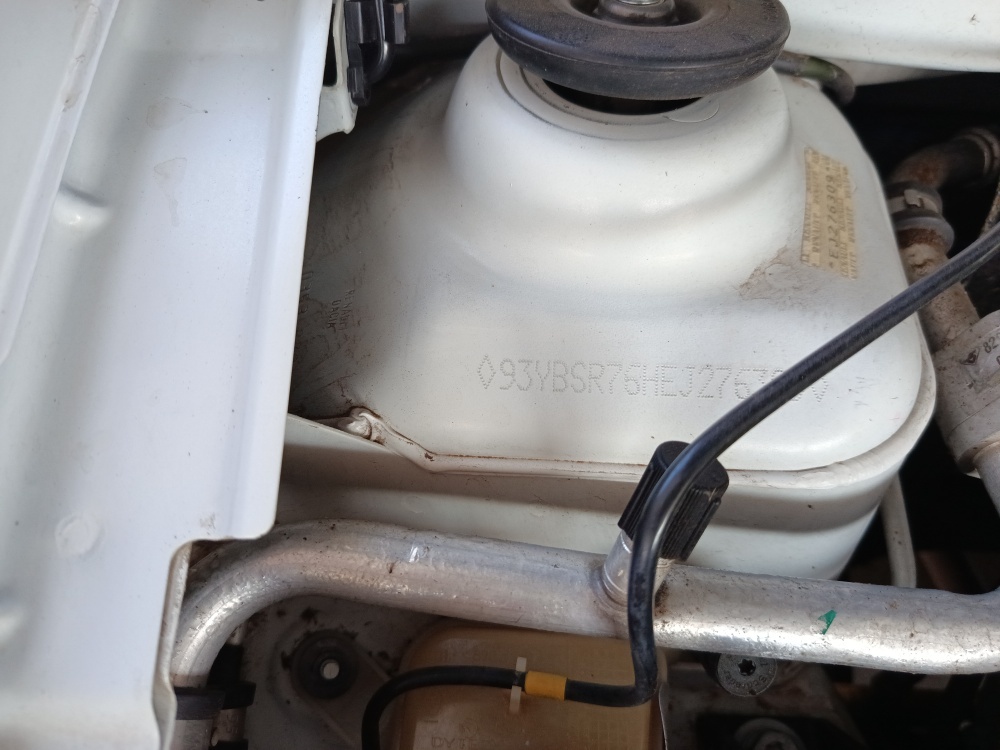 RENAULT SANDERO 1.6 EXPRESSION 8V FLEX 4P MANUAL