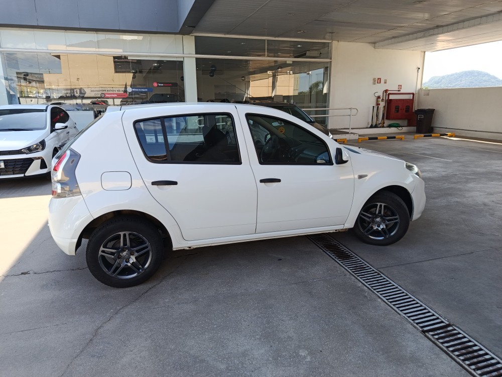 RENAULT SANDERO 1.6 EXPRESSION 8V FLEX 4P MANUAL