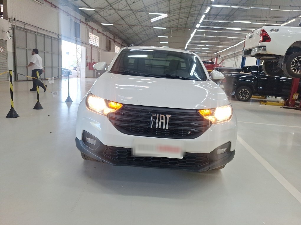 FIAT STRADA FREEEDOM 1.3 FLEX 8V CS PLUS