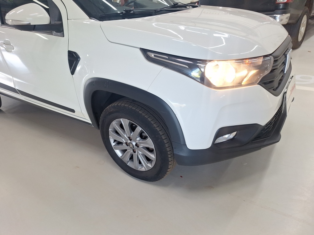 FIAT STRADA FREEEDOM 1.3 FLEX 8V CS PLUS