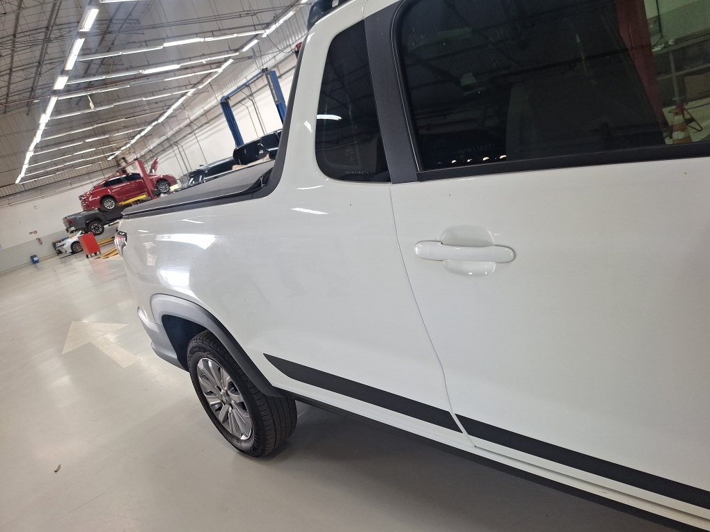 FIAT STRADA FREEEDOM 1.3 FLEX 8V CS PLUS