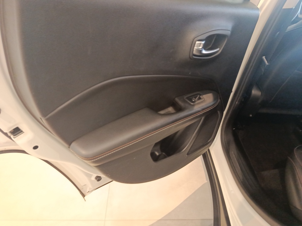 JEEP COMPASS 2.0 16V DIESEL LONGITUDE 4X4 AUTOMATICO