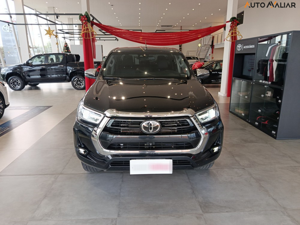 TOYOTA HILUX 2.8 D-4D TURBO DIESEL CD SRX 4X4 AUTOM&Aacute;TICO