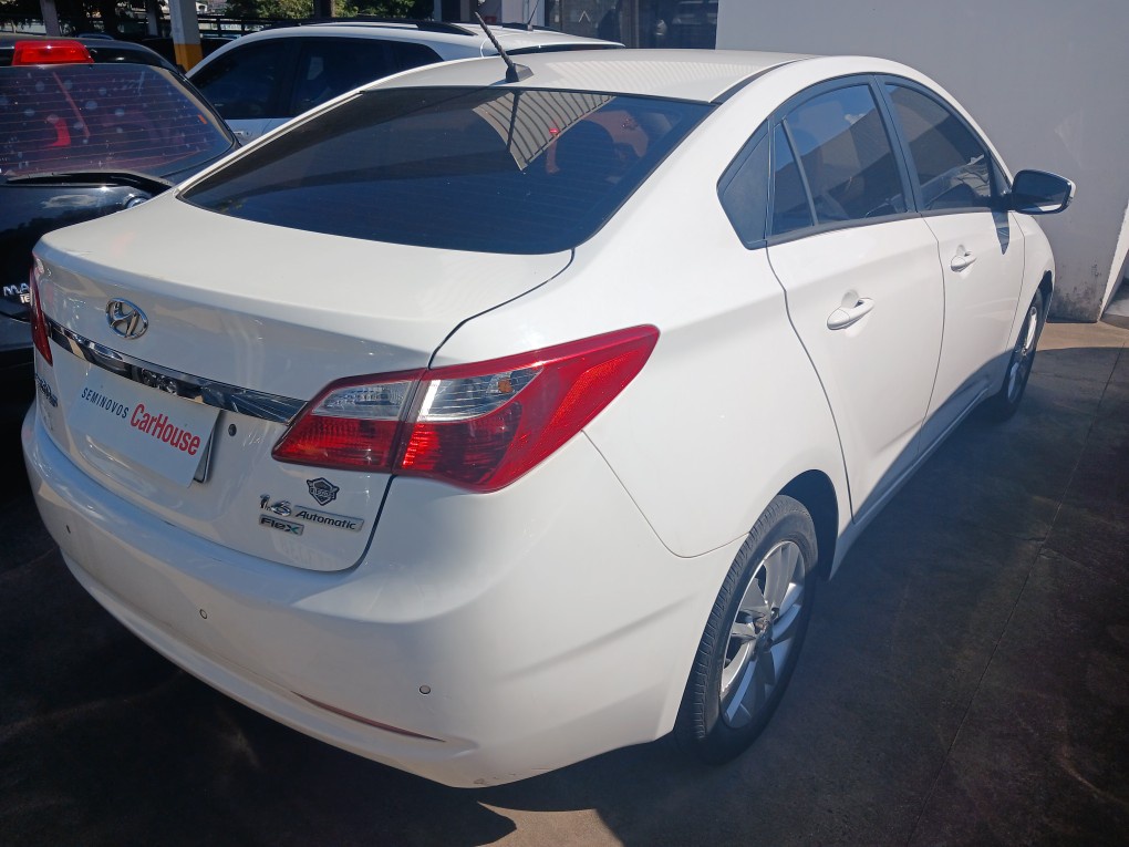 HYUNDAI HB20S 1.6 PREMIUM 16V FLEX 4P AUTOMATICO