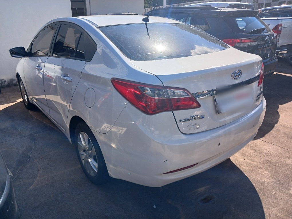HYUNDAI HB20S 1.6 PREMIUM 16V FLEX 4P AUTOMATICO