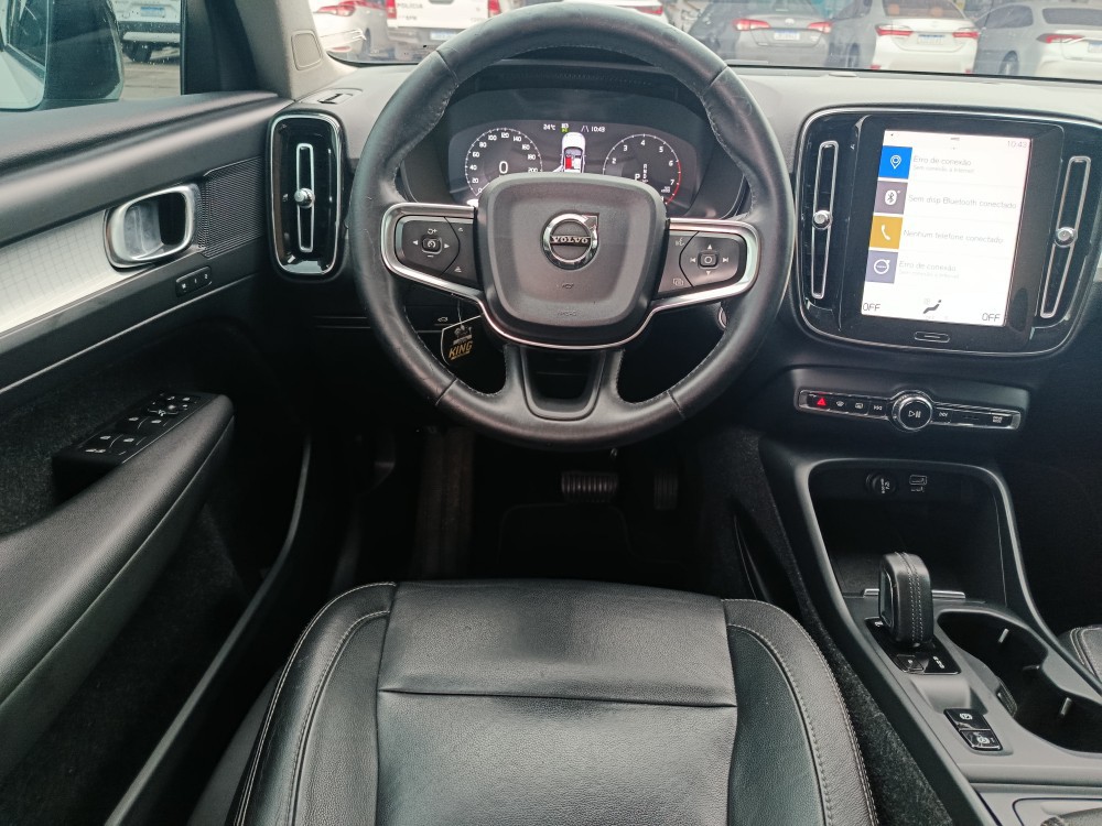 VOLVO XC40 2.0 T5 GASOLINA MOMENTUM AWD GEARTRONIC