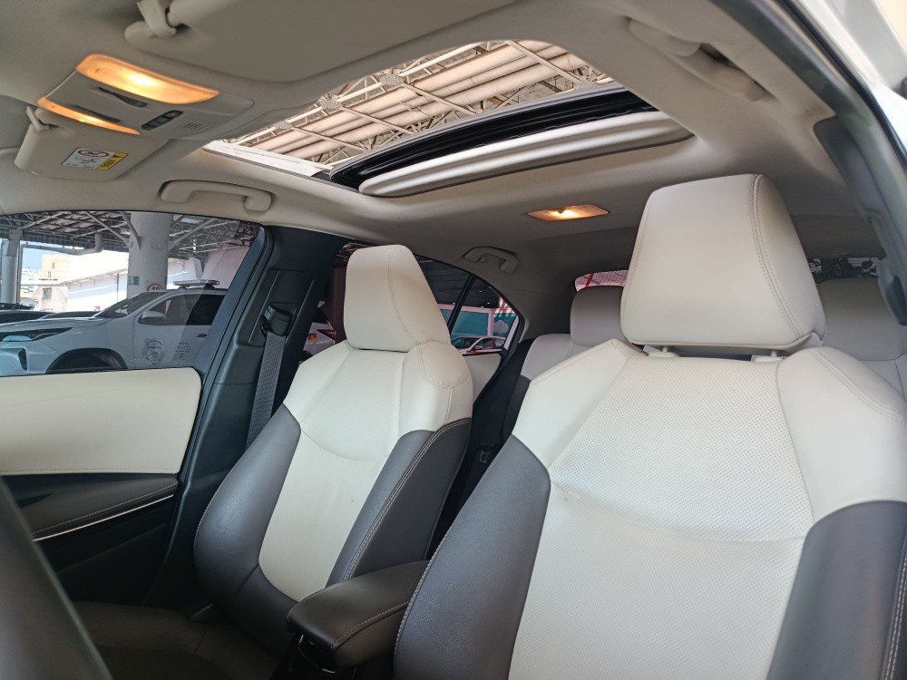 TOYOTA COROLLA 1.8 VVT-I HYBRID FLEX ALTIS PREMIUM CVT