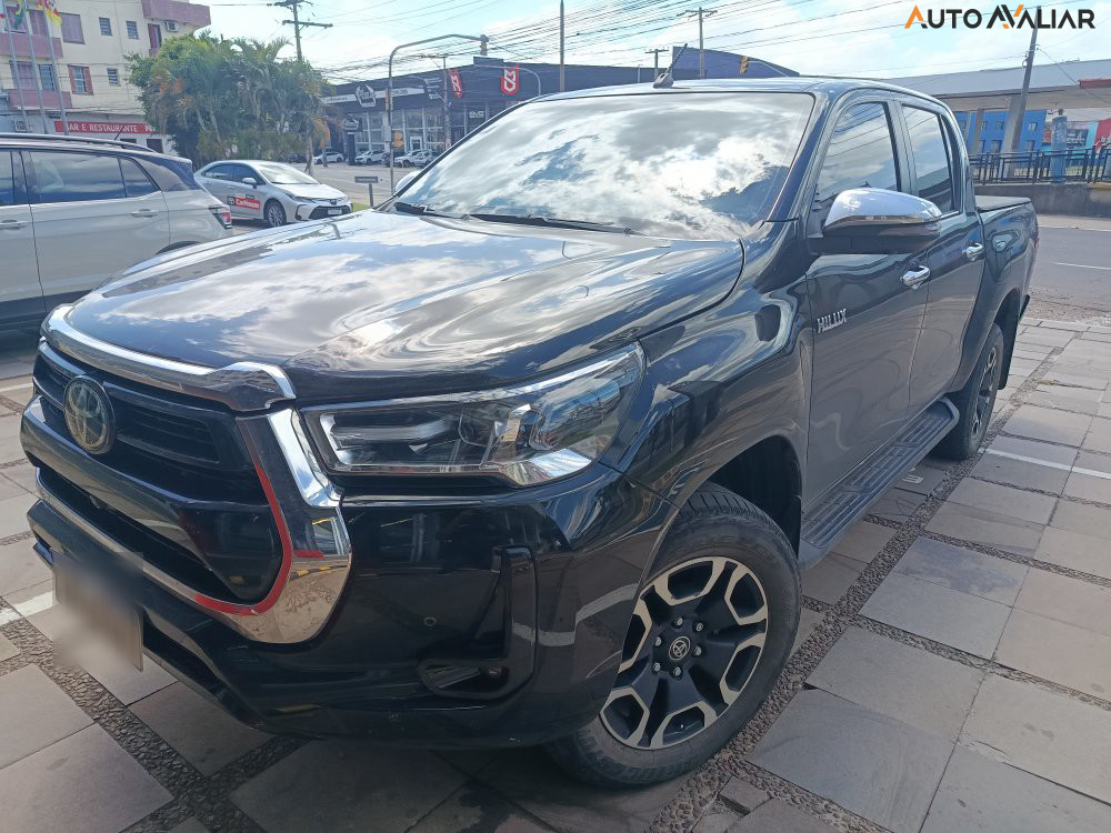TOYOTA HILUX 2.8 D-4D TURBO DIESEL CD SRX 4X4 AUTOM&Aacute;TICO