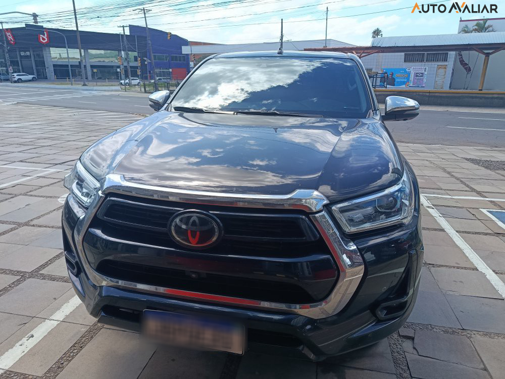 TOYOTA HILUX 2.8 D-4D TURBO DIESEL CD SRX 4X4 AUTOM&Aacute;TICO