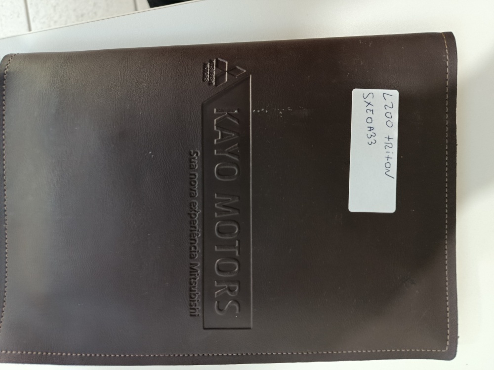 MITSUBISHI L200 TRITON  2.4 16V TURBO DIESEL SPORT HPE-S CD 4P 4X4 AUTOM&Aacute;TICO