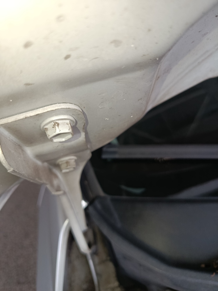 HYUNDAI HB20S 1.0 COMFORT PLUS 12V TURBO FLEX 4P MANUAL