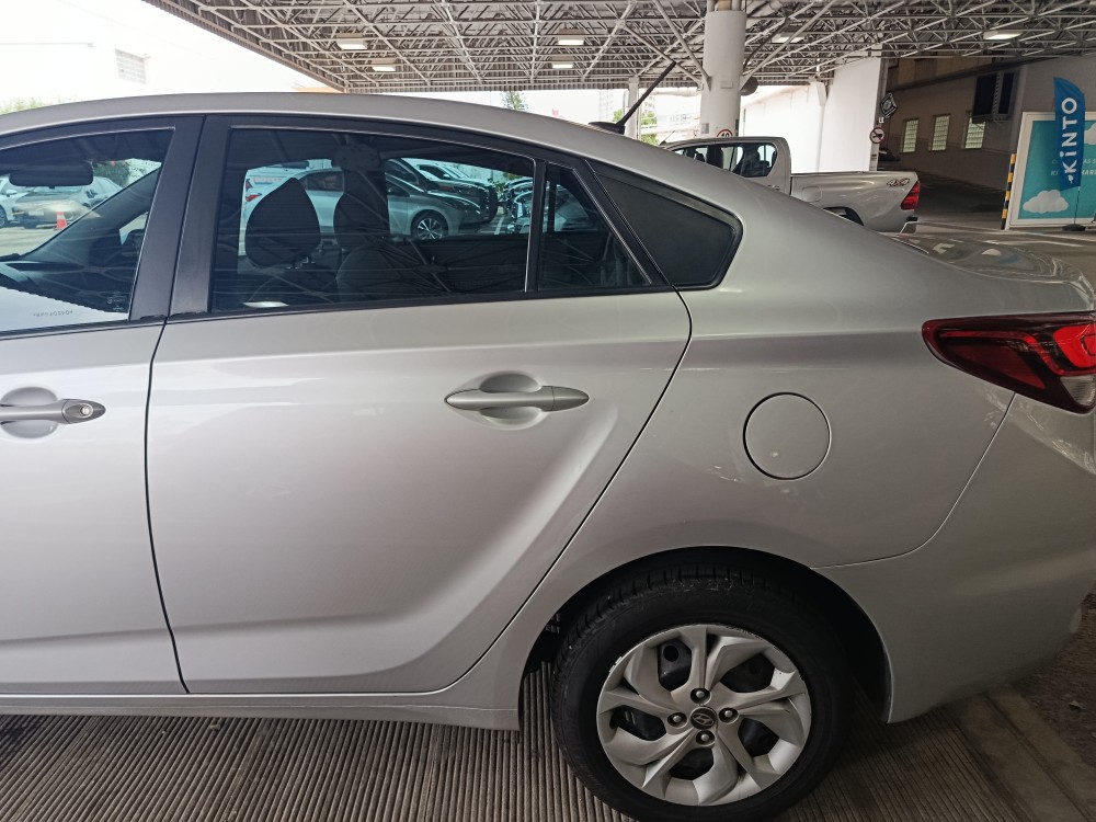 HYUNDAI HB20S 1.0 COMFORT PLUS 12V TURBO FLEX 4P MANUAL