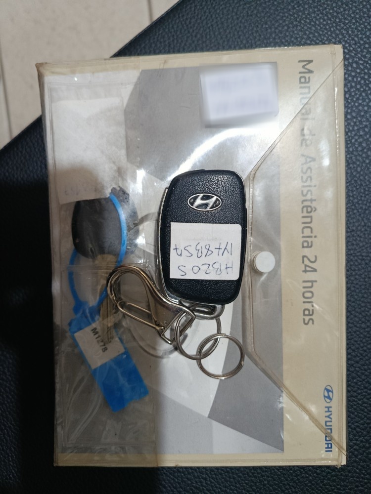 HYUNDAI HB20S 1.0 COMFORT PLUS 12V TURBO FLEX 4P MANUAL