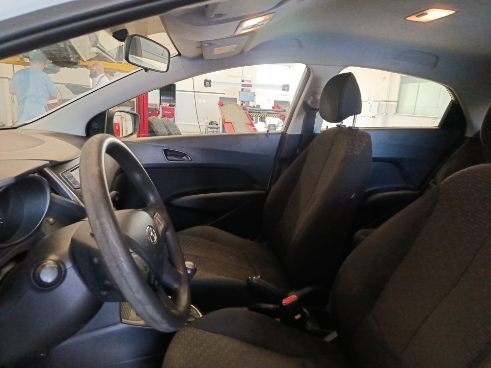 HYUNDAI HB20 1.0 UNIQUE 12V FLEX 4P MANUAL