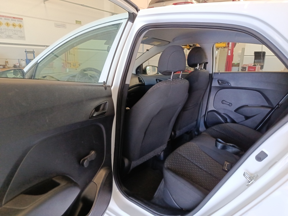 HYUNDAI HB20 1.0 UNIQUE 12V FLEX 4P MANUAL