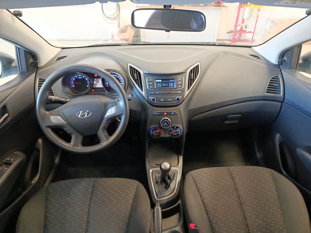 HYUNDAI HB20 1.0 UNIQUE 12V FLEX 4P MANUAL