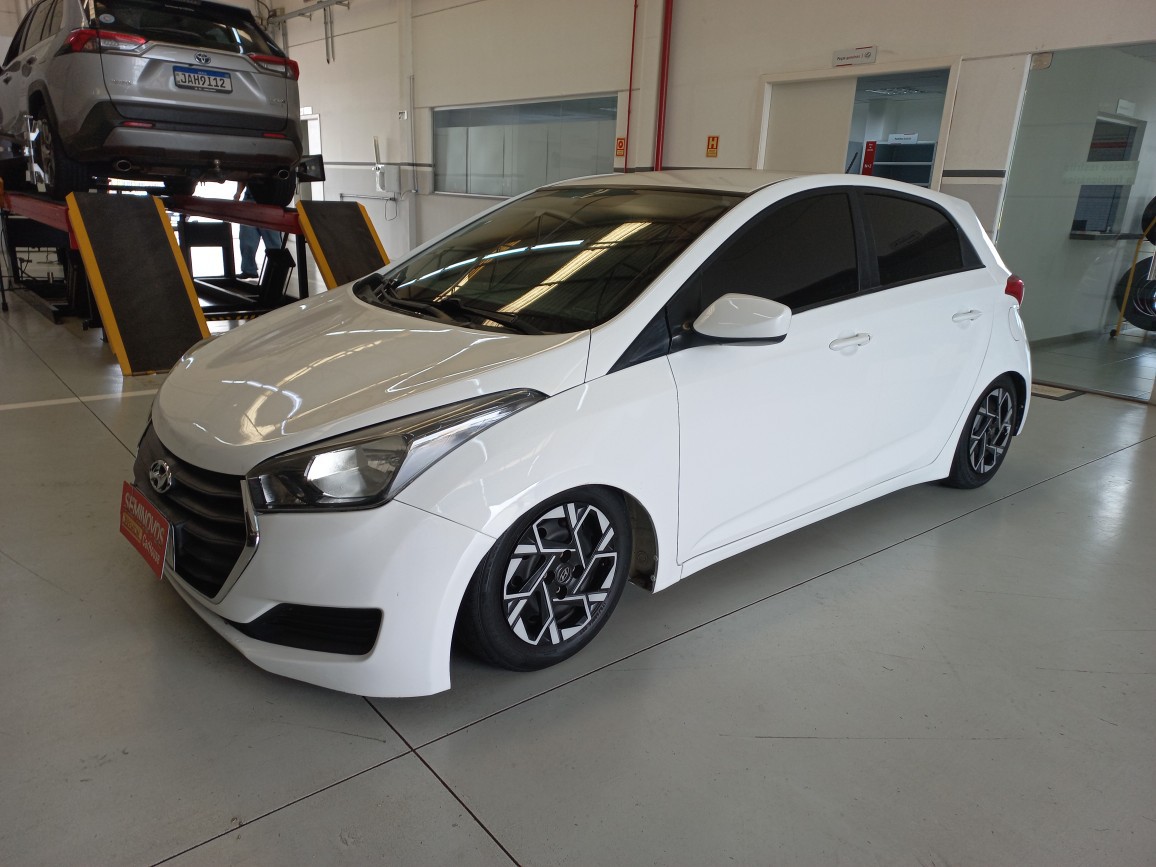 HYUNDAI HB20 1.0 COMFORT 12V FLEX 4P MANUAL