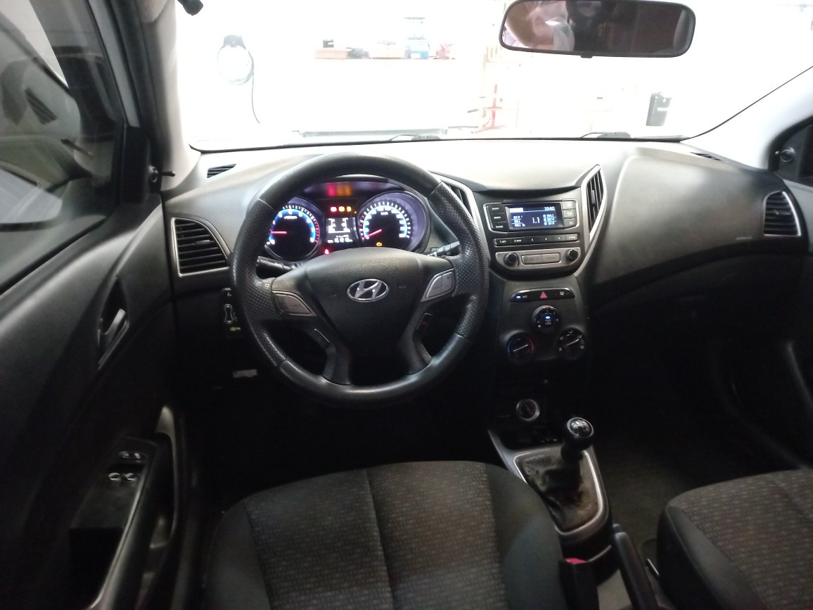 HYUNDAI HB20 1.0 COMFORT 12V FLEX 4P MANUAL