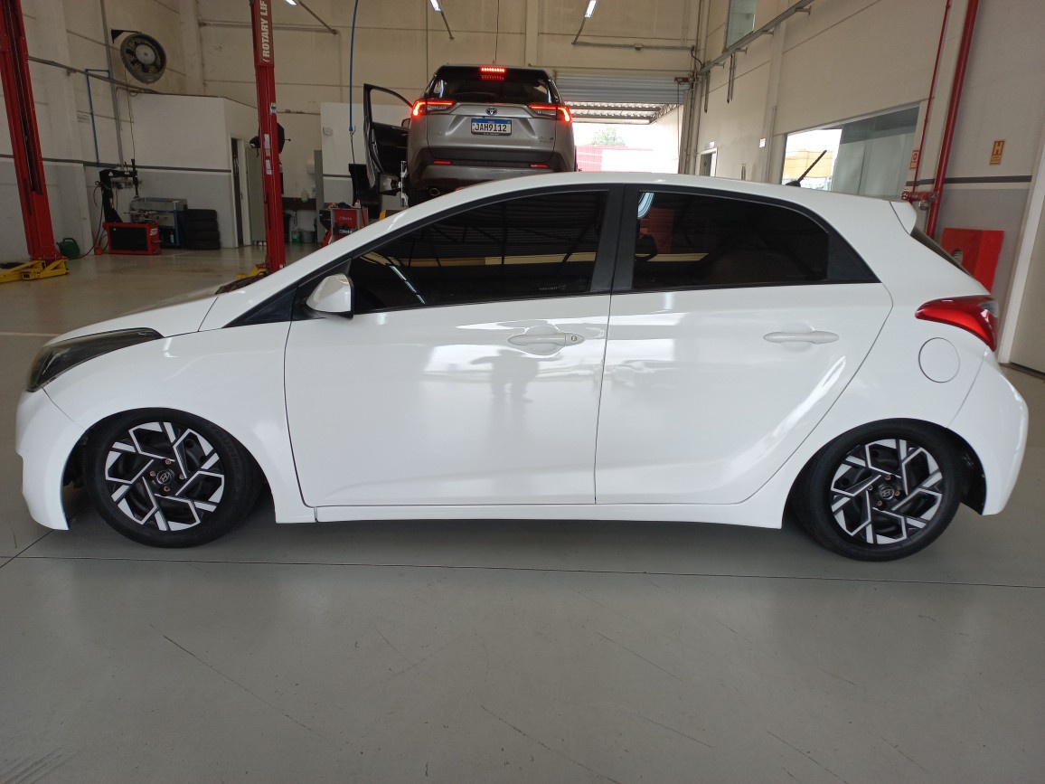 HYUNDAI HB20 1.0 COMFORT 12V FLEX 4P MANUAL