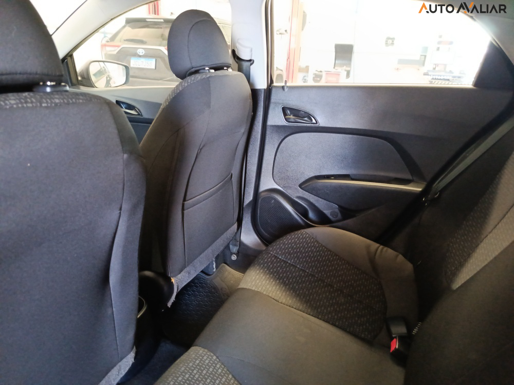 HYUNDAI HB20 1.0 COMFORT PLUS 12V FLEX 4P MANUAL