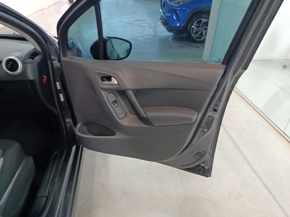 CITROEN C3 1.2 PURE TECH FLEX ATTRACTION MANUAL