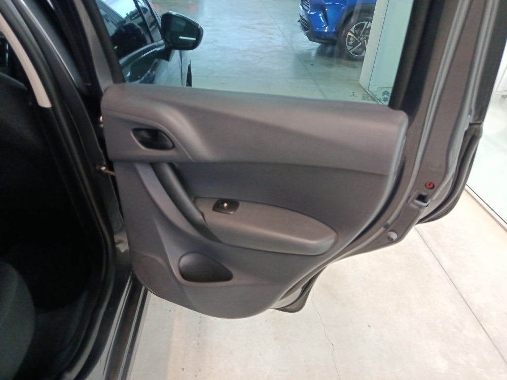 CITROEN C3 1.2 PURE TECH FLEX ATTRACTION MANUAL