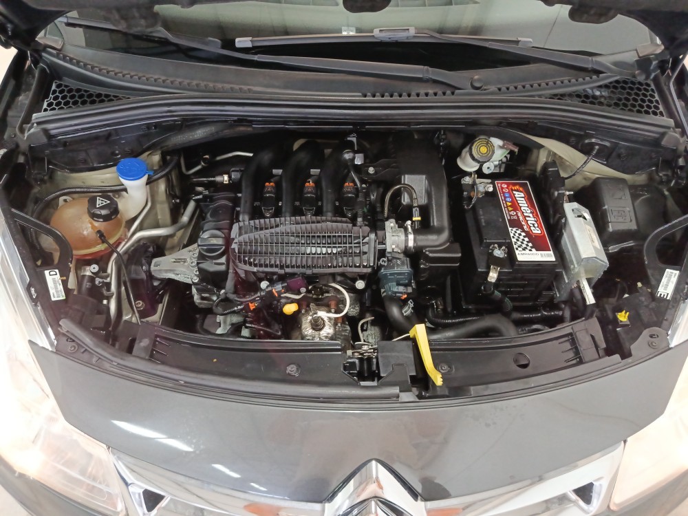 CITROEN C3 1.2 PURE TECH FLEX ATTRACTION MANUAL