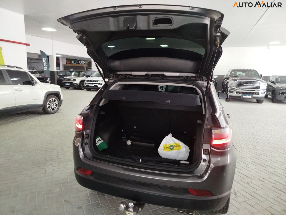 JEEP COMPASS 1.3 T270 TURBO FLEX LIMITED AT6