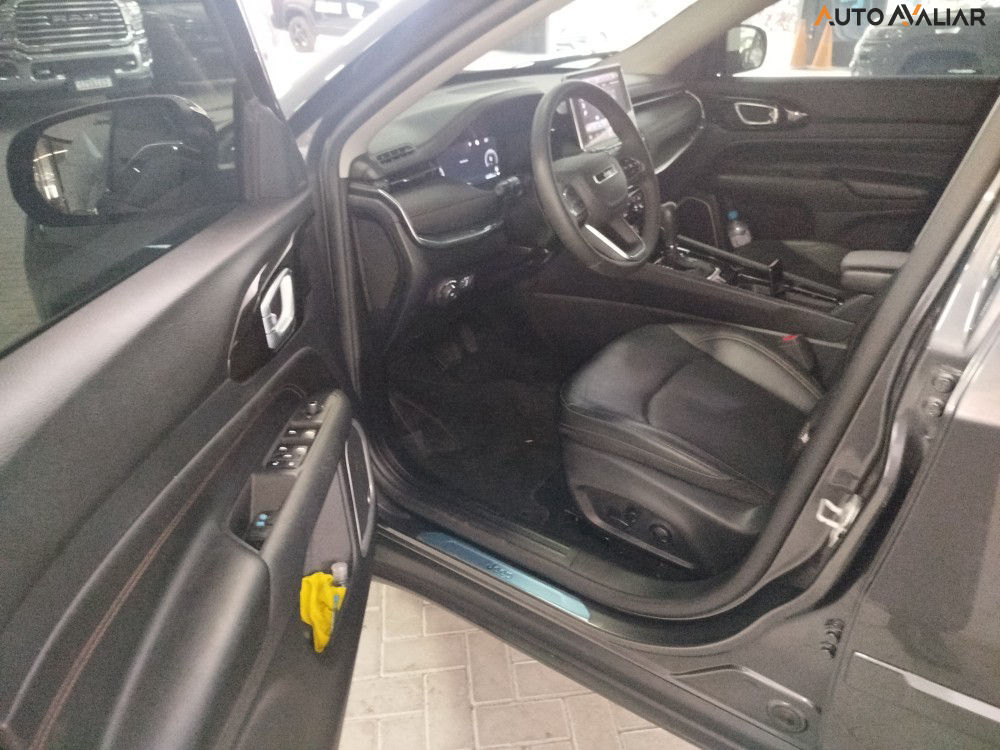 JEEP COMPASS 1.3 T270 TURBO FLEX LIMITED AT6