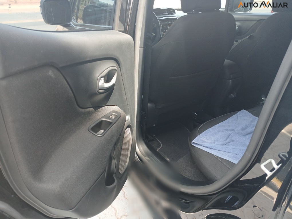 JEEP RENEGADE 1.3 T270 TURBO FLEX ALTITUDE AT6 SPORT