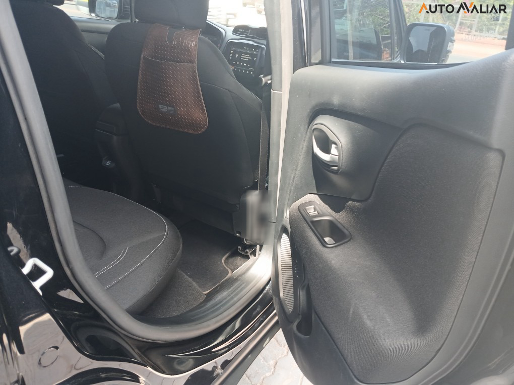 JEEP RENEGADE 1.3 T270 TURBO FLEX ALTITUDE AT6 SPORT