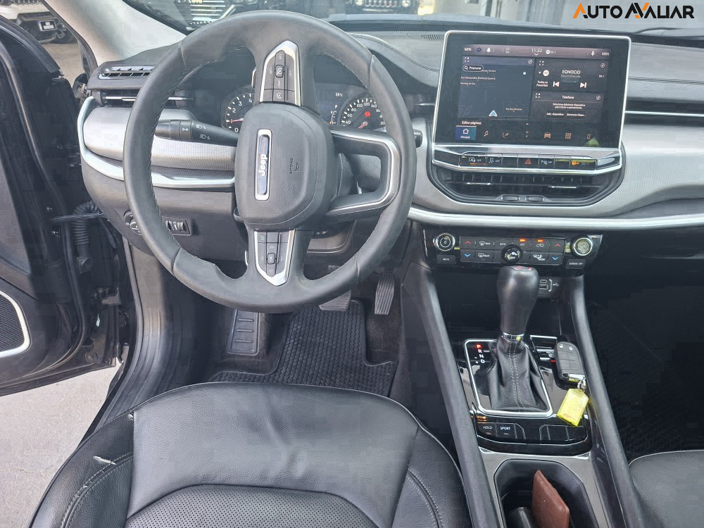 JEEP COMPASS 1.3 T270 TURBO FLEX LONGITUDE AT6