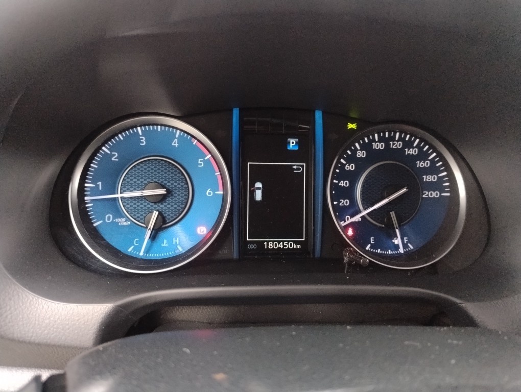 TOYOTA HILUX SW4 2.8 D-4D TURBO DIESEL SRX 4X4 AUTOM&Aacute;TICO