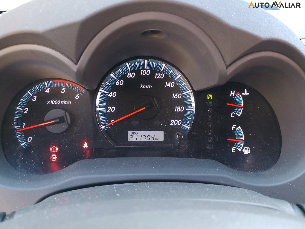 TOYOTA HILUX SW4 3.0 SRV 4X4 16V TURBO INTERCOOLER DIESEL 4P MANUAL