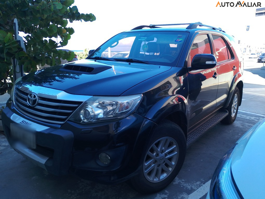 TOYOTA HILUX SW4 3.0 SRV 4X4 16V TURBO INTERCOOLER DIESEL 4P MANUAL