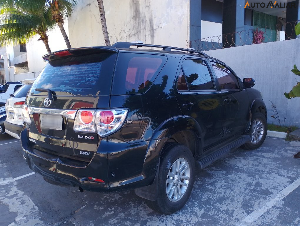 TOYOTA HILUX SW4 3.0 SRV 4X4 16V TURBO INTERCOOLER DIESEL 4P MANUAL