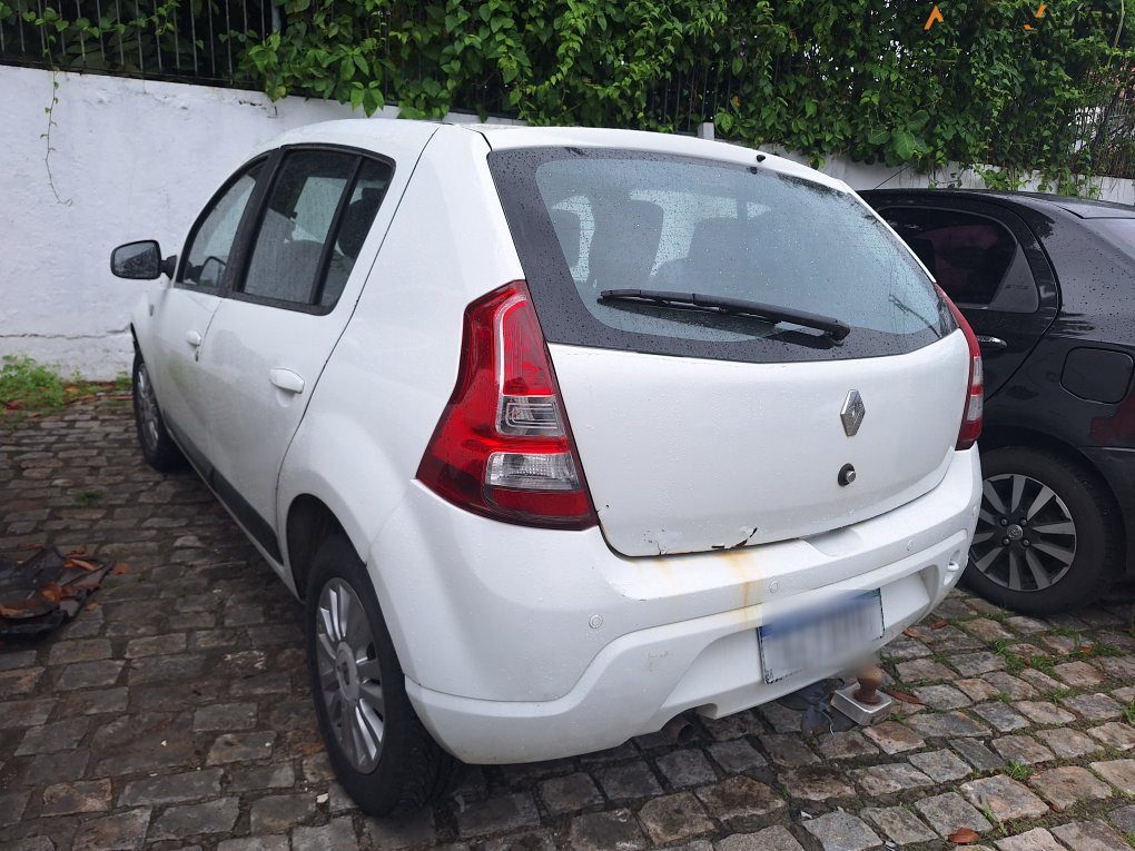 RENAULT SANDERO 1.6 PRIVILEGE 16V FLEX 4P AUTOMATICO