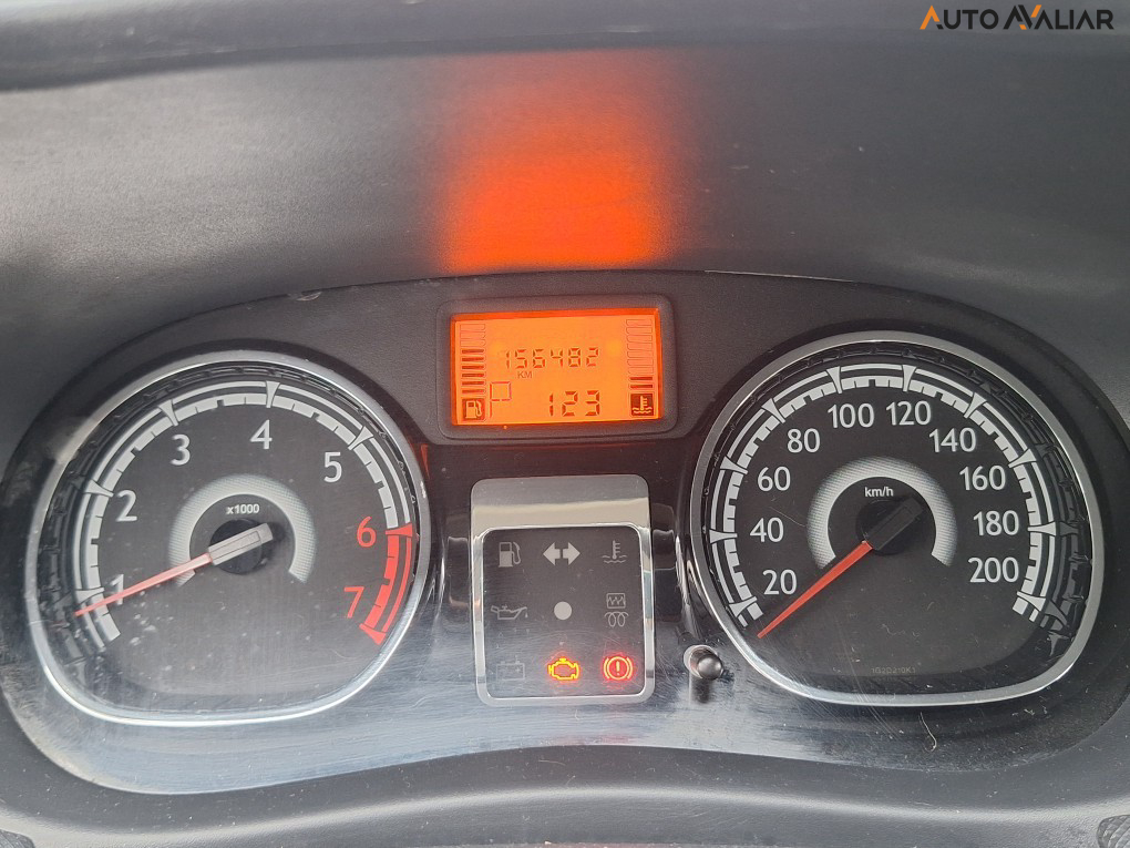 RENAULT SANDERO 1.6 PRIVILEGE 16V FLEX 4P AUTOMATICO