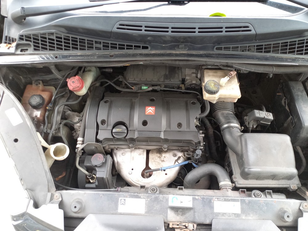 CITROEN XSARA PICASSO 1.6 I GLX 16V FLEX 4P MANUAL