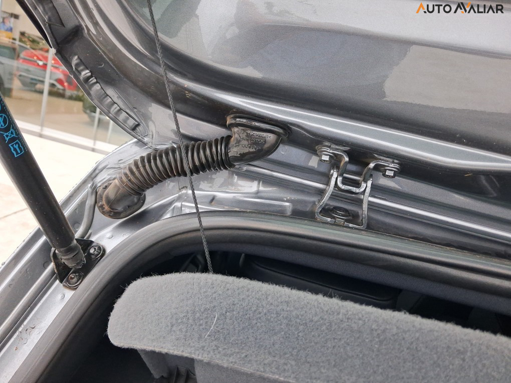 VOLKSWAGEN T-CROSS 1.4 250 TSI TOTAL FLEX HIGHLINE AUTOM&Aacute;TICO