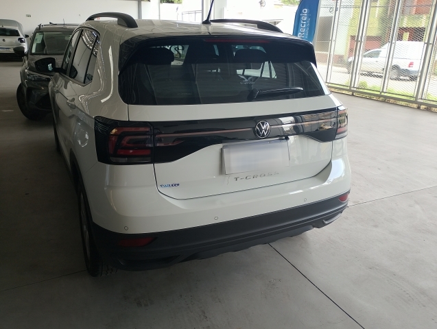 VOLKSWAGEN T-CROSS 1.0 200 TSI TOTAL FLEX SENSE AUTOM&Aacute;TICO