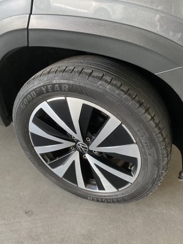 VOLKSWAGEN TAOS 1.4 250 TSI TOTAL FLEX HIGHLINE AUTOM&Aacute;TICO