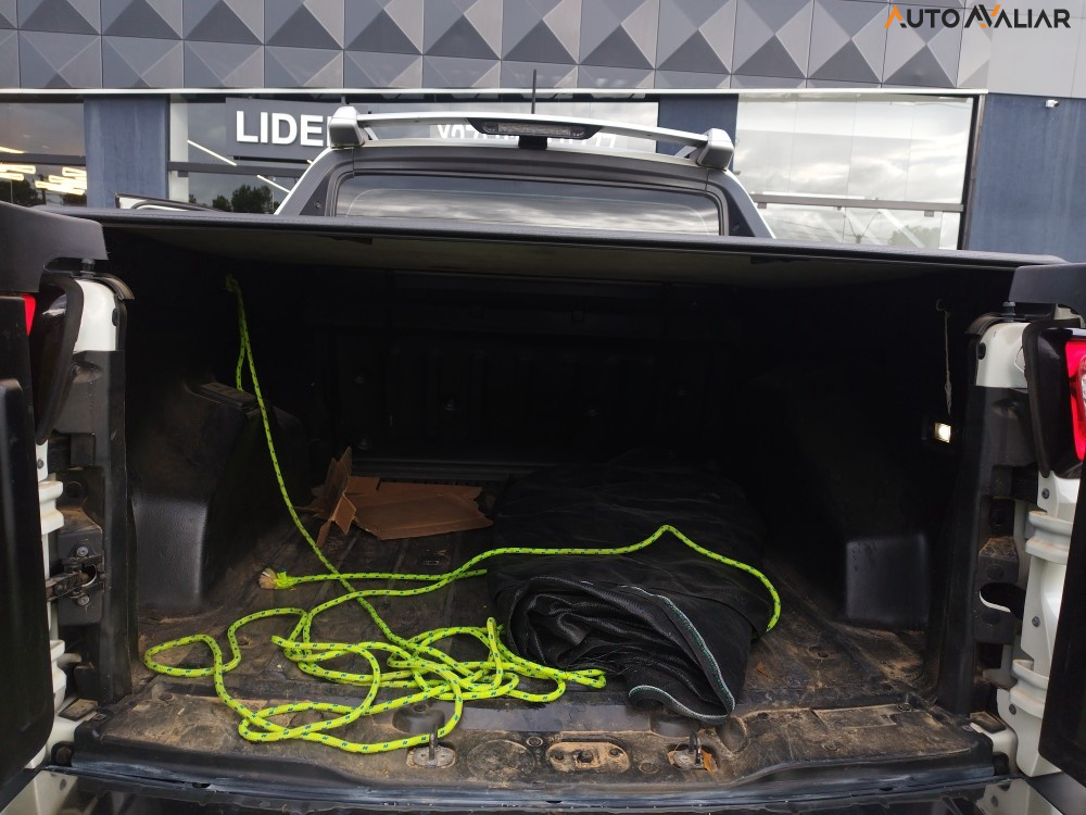 FIAT TORO 2.0 16V TURBO DIESEL VOLCANO 4WD AT9