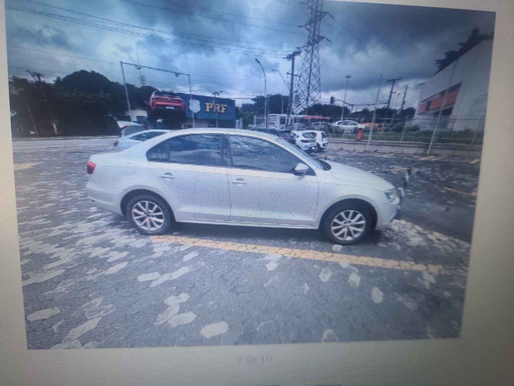 VOLKSWAGEN JETTA 2.0 COMFORTLINE FLEX 4P TIPTRONIC