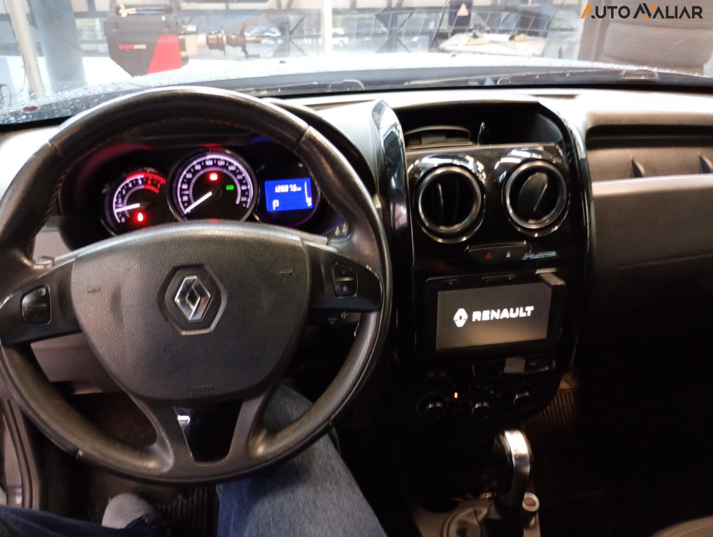 RENAULT OROCH 2.0 16V FLEX DYNAMIQUE 4P AUTOMATICO