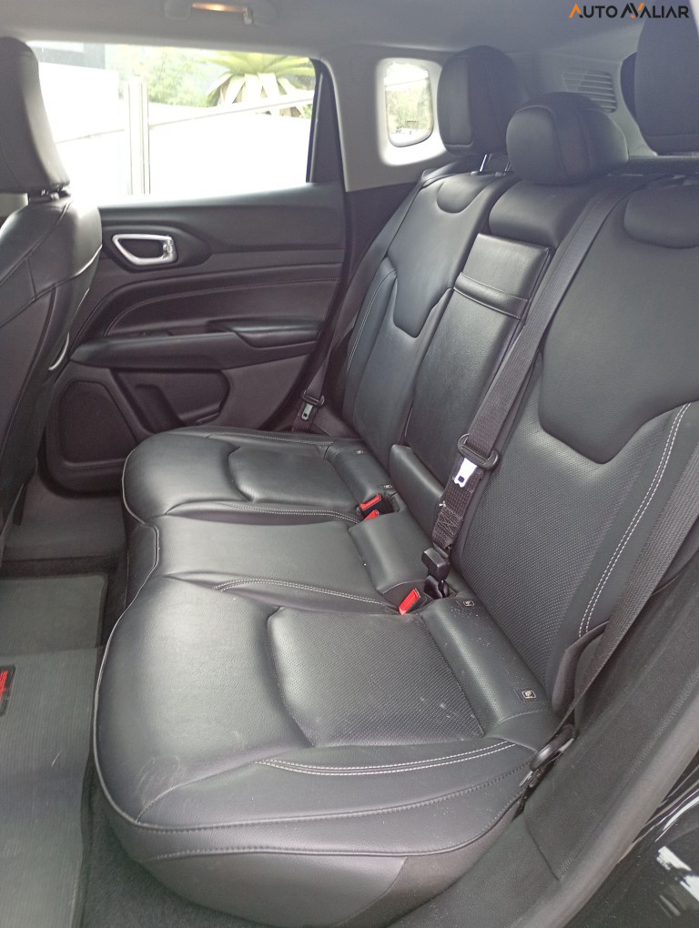 JEEP COMPASS 1.3 T270 TURBO FLEX LONGITUDE AT6